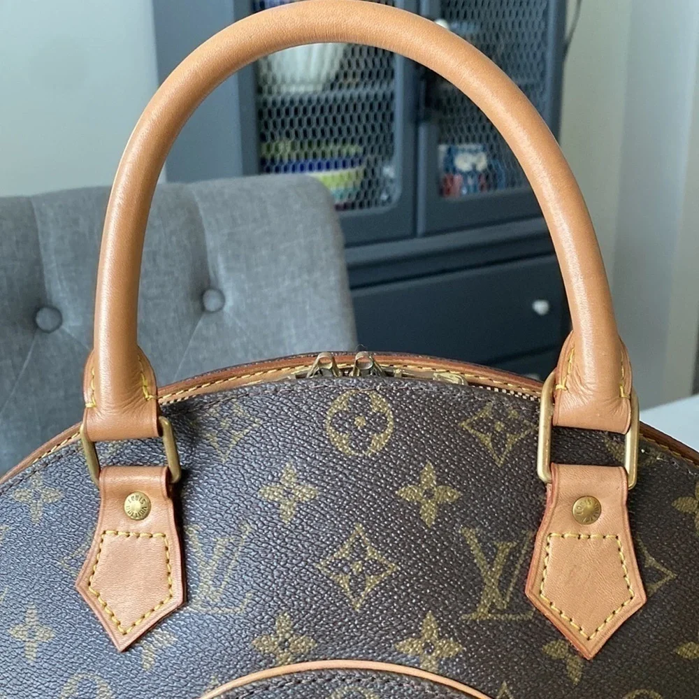 Louis Vuitton Ellipse GM Monogram Bag